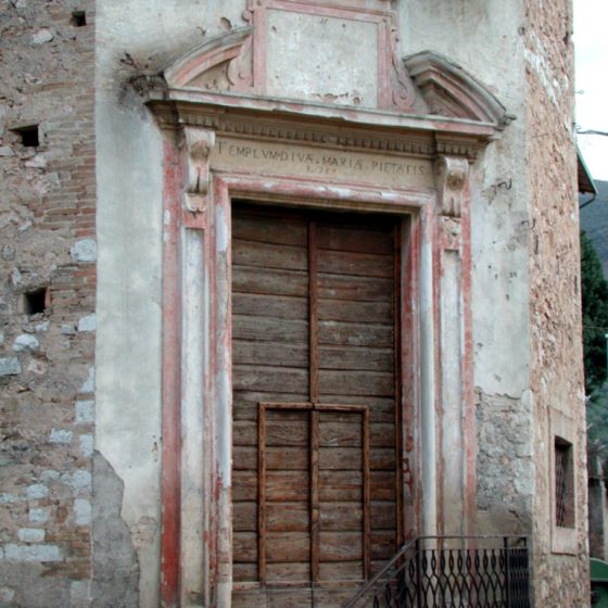 Pigge, chiesa Tonda, Santa Maria del Ponte