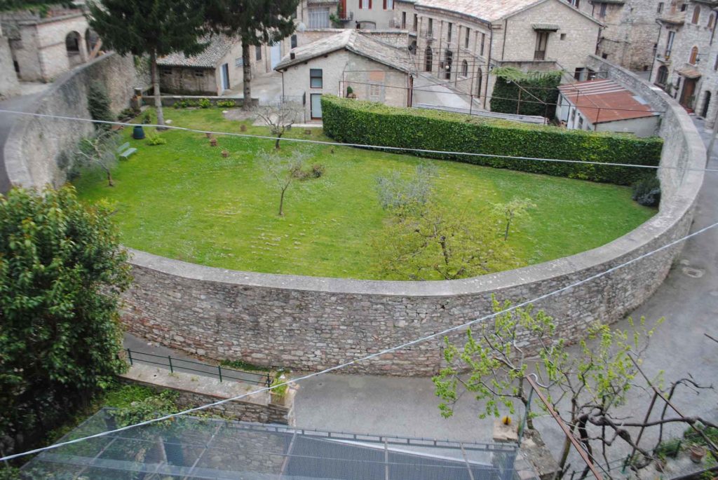 Assisi, anfiteatro romano