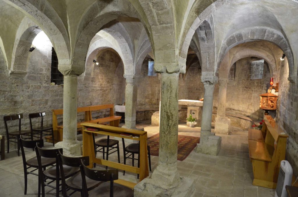 Foligno, San Giovanni Profiamma, parrocchiale, interno