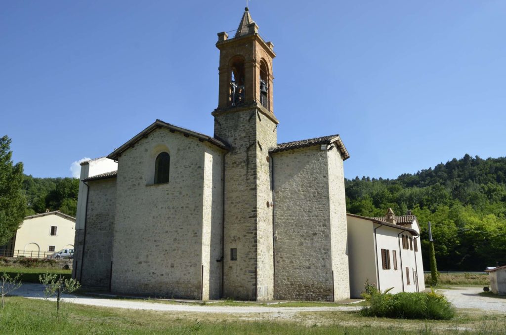 Foligno, Capodacqua, chiesa parrocchiale