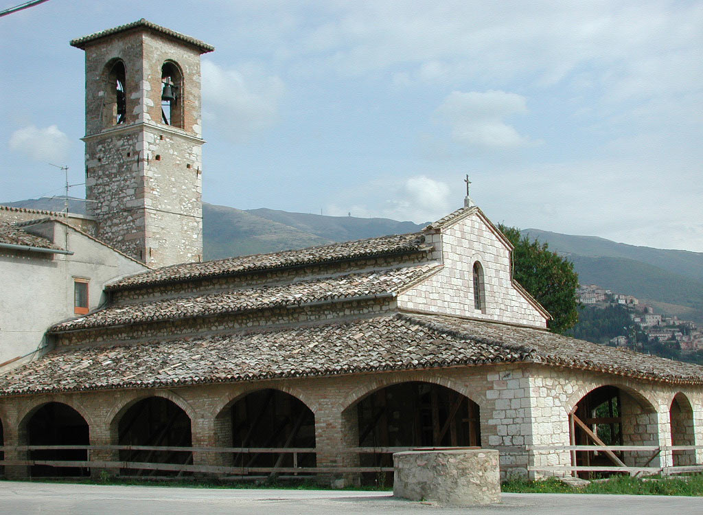 Trevi, Pietrarossa, chiesa di Santa Maria