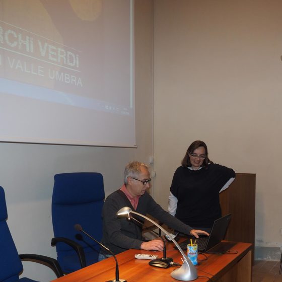 4 maggio 2016, presentazione del volume 'Patriarchi Verdi. Itinerari in Valle Umbra', Foligno, biblioteca Jacobilli (Danilo Rapastella e Lucia Bertoglio)