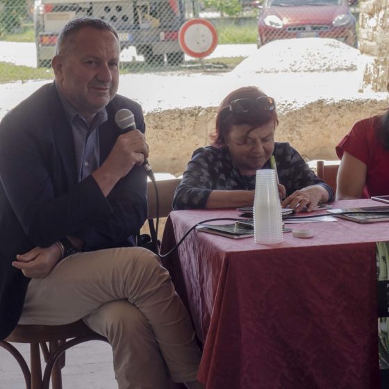 FESTA DI SAN GIOVANNI, 23 GIUGNO 2018, PRESENTAZIONE VOLUME 'IL NERO DI TREVI' (UGO GIANNANTONI) [FOTO GIAMPAOLO FILIPPUCCI - ARCHIVIO MONTAGNEAPERTE]